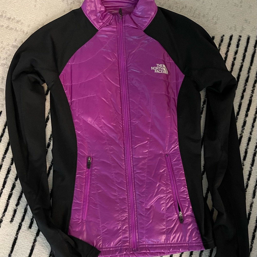 The North Face Women's Magenta and Black Ski Jacket - Picture 2 of 5